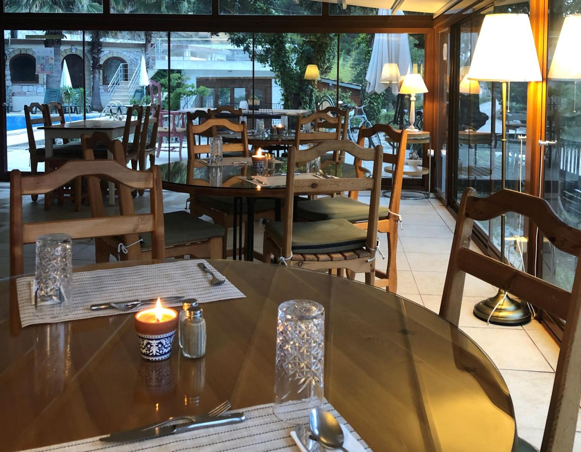 Swiss Eviniz Hotel (Adults Only) อาดราซาน ภายนอก รูปภาพ